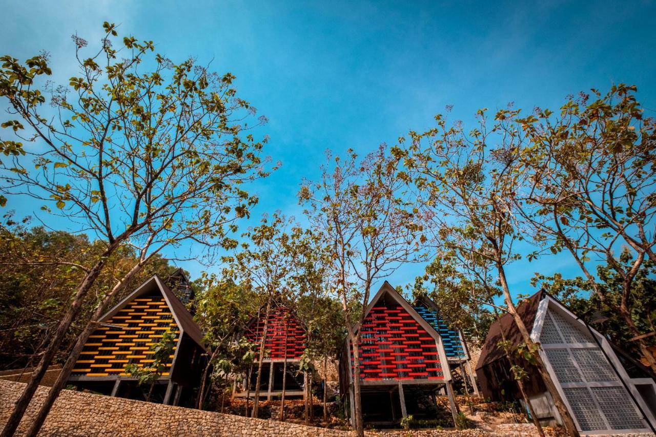 Radika Paradise Villa & Cottage Tepus Exterior photo