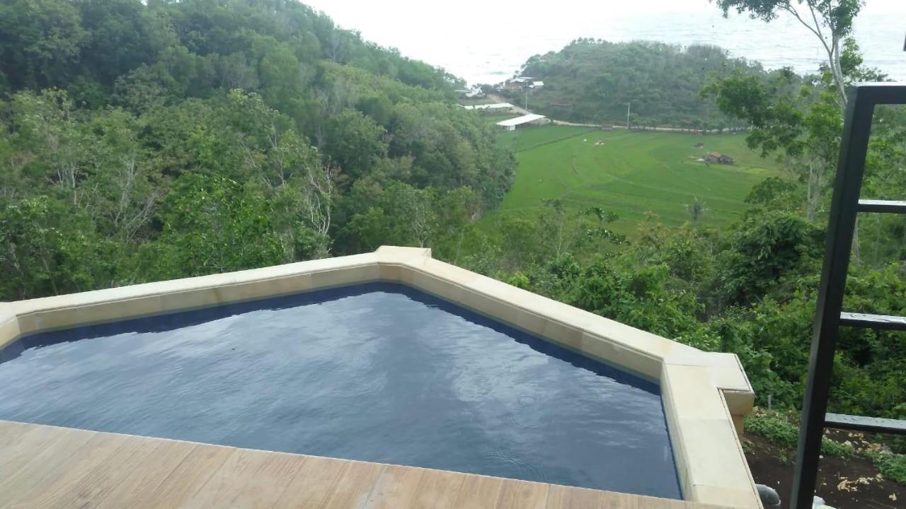 Radika Paradise Villa & Cottage Tepus Exterior photo